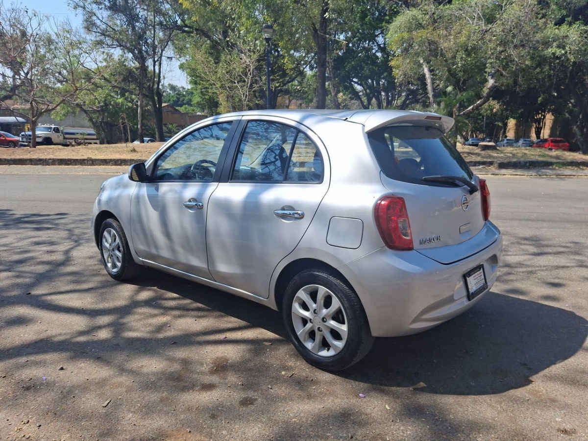 2020 Nissan March 5p Advance L4/1.6 Man