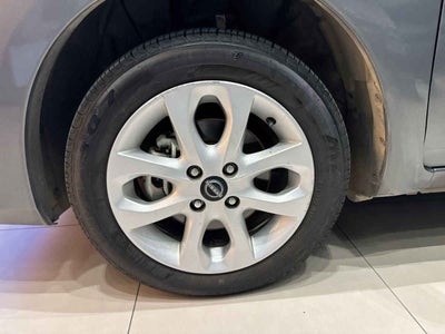 2023 Nissan March 5p Advance L4/1.6 Aut