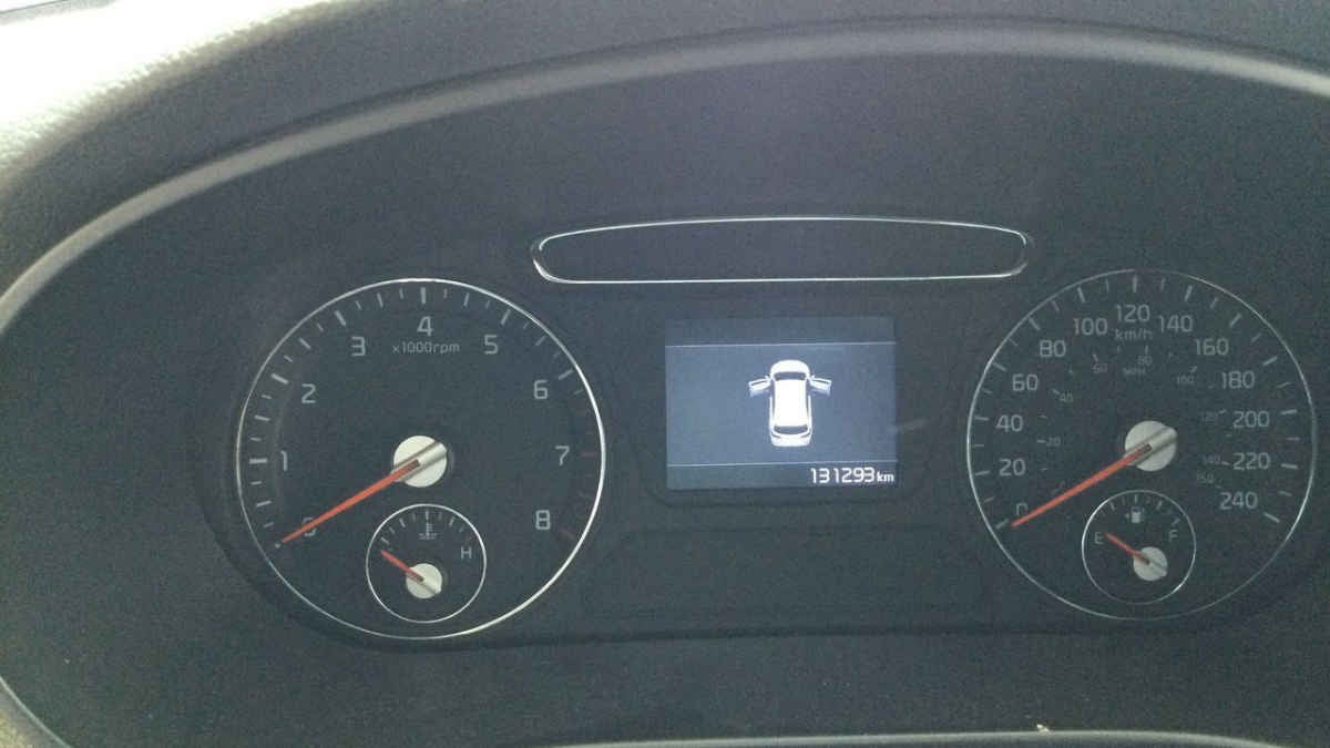 2019 Kia Sorento 5p EX  L4  TA 6Vel  Piel  7 pas.  RA-18"