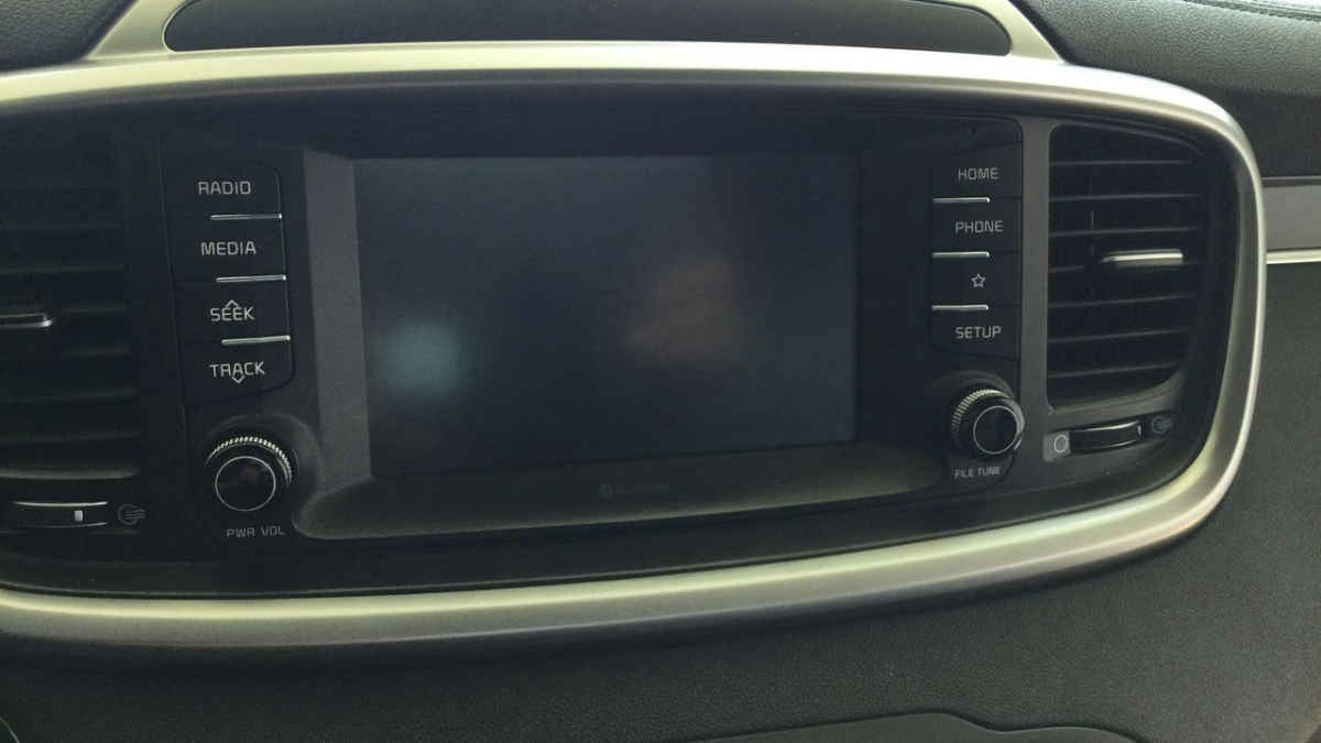 2019 Kia Sorento 5p EX  L4  TA 6Vel  Piel  7 pas.  RA-18"