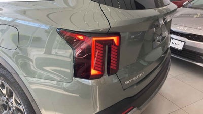 2025 Kia Sorento 5p SXL L4/2.5/T Aut