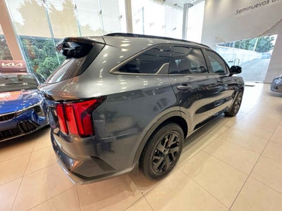 2023 Kia Sorento 5p SXL L4/2.5 Aut