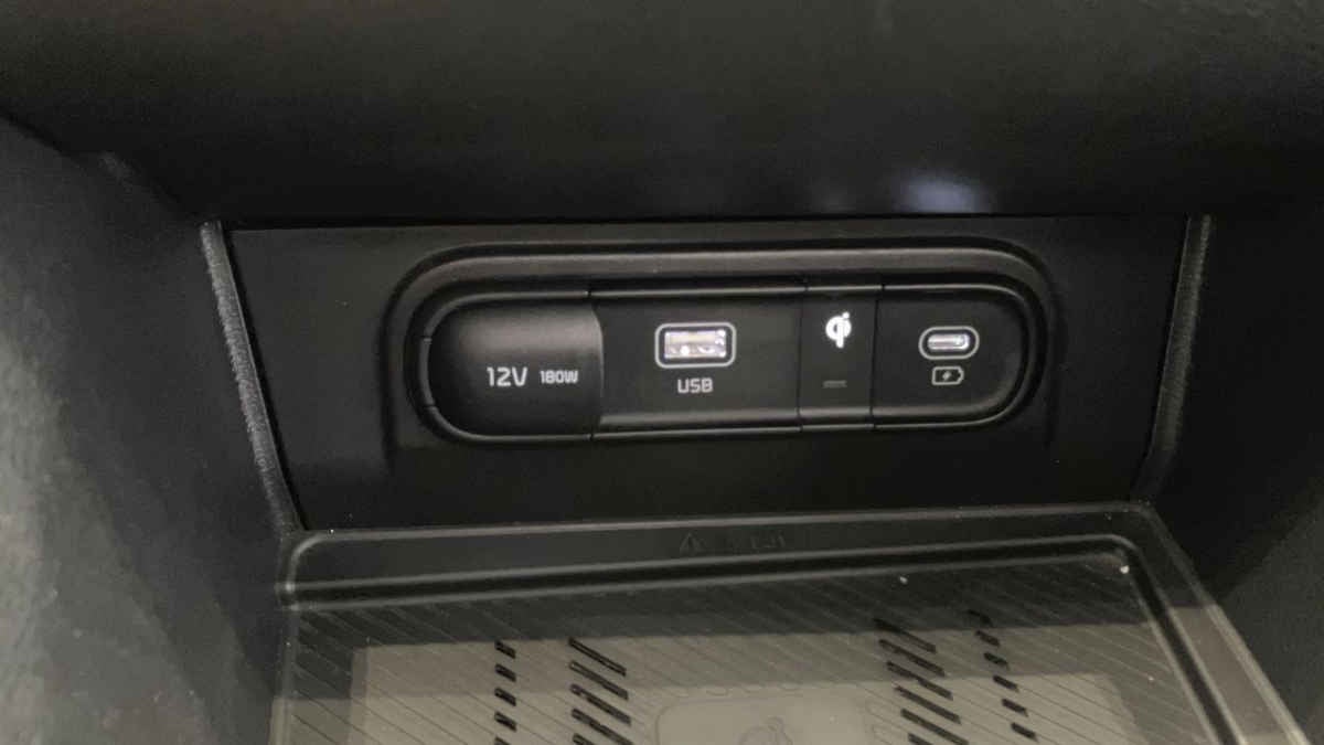 2025 Kia Sportage 5p SXL L4/2.5 Aut