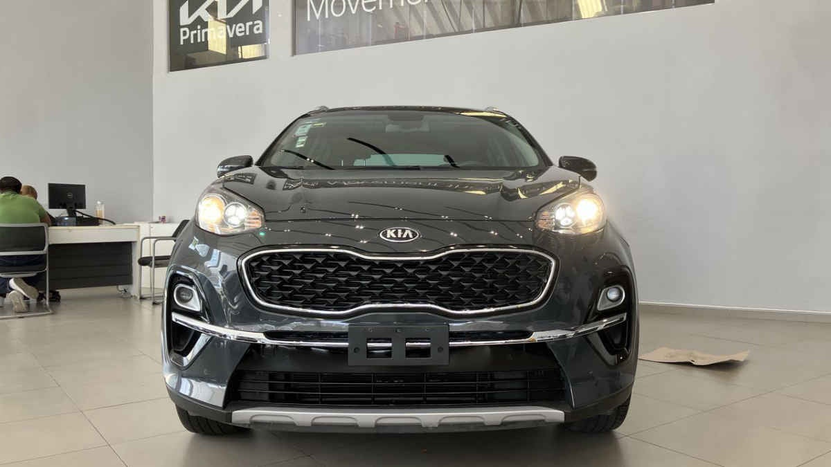 2020 Kia Sportage 5p EX PACK  2.0 L  TA Piel  QCP RA-19"