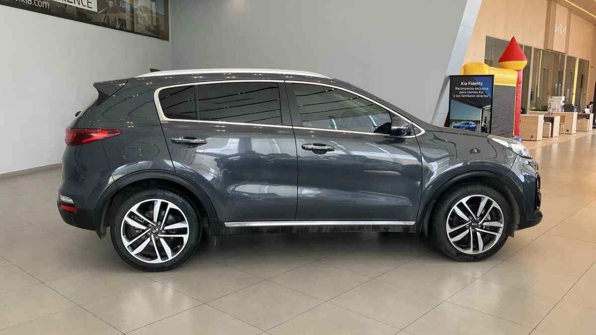 2020 Kia Sportage 5p EX PACK  2.0 L  TA Piel  QCP RA-19"